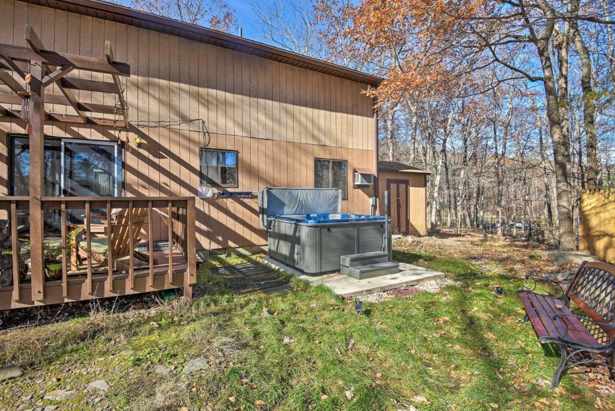 Poconos Home with Fire Pit Hot Tub Deck and Grill! image 16